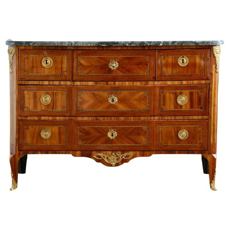18th Century Marquetry commode - La Maison London