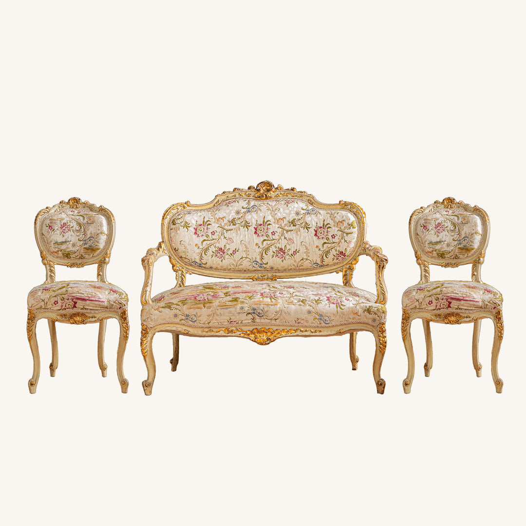 19th Century Italian Carved Gilt-wood Salon Suite - Sofa, Chairs & Footstools - La Maison London