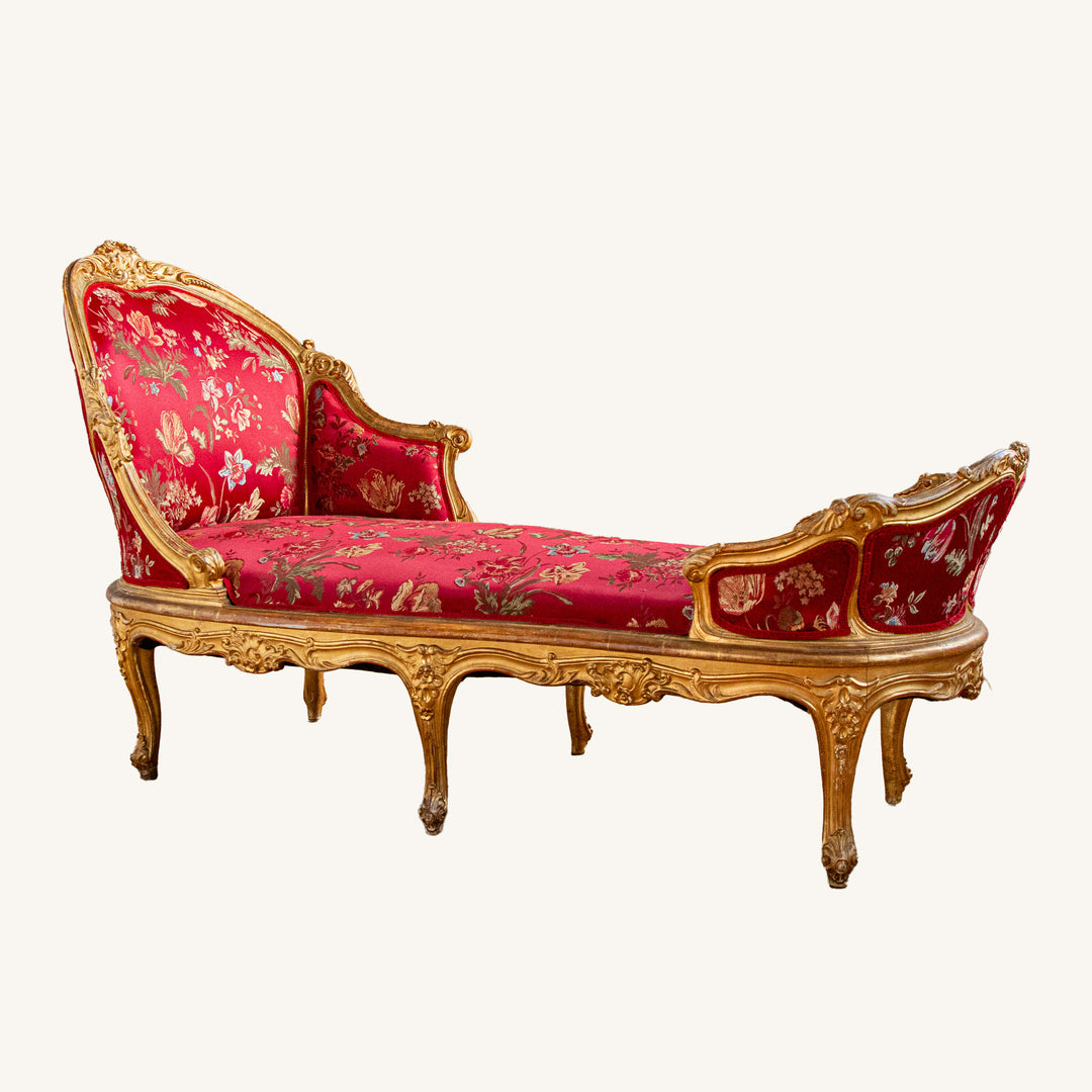 Chaise longue italiana estilo LXV de madera dorada, hacia finales de 1800