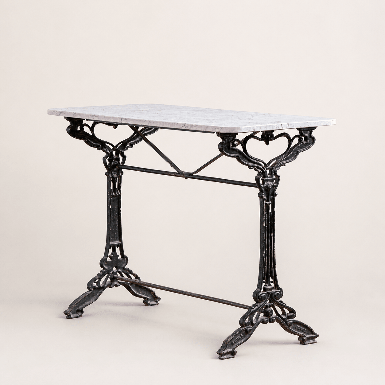 Antiques & Vintage