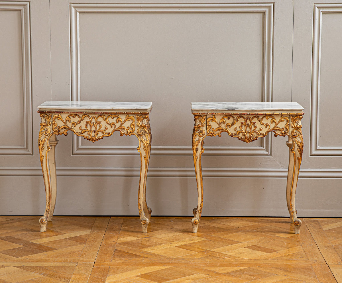 Early 1900's Venetian Style Painted with Giltwood Bedside Tables From Italy - La Maison London