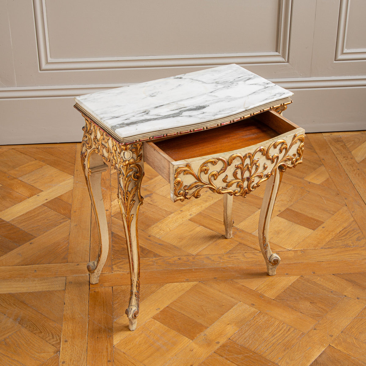 Early 1900's Venetian Style Painted with Giltwood Bedside Tables From Italy - La Maison London
