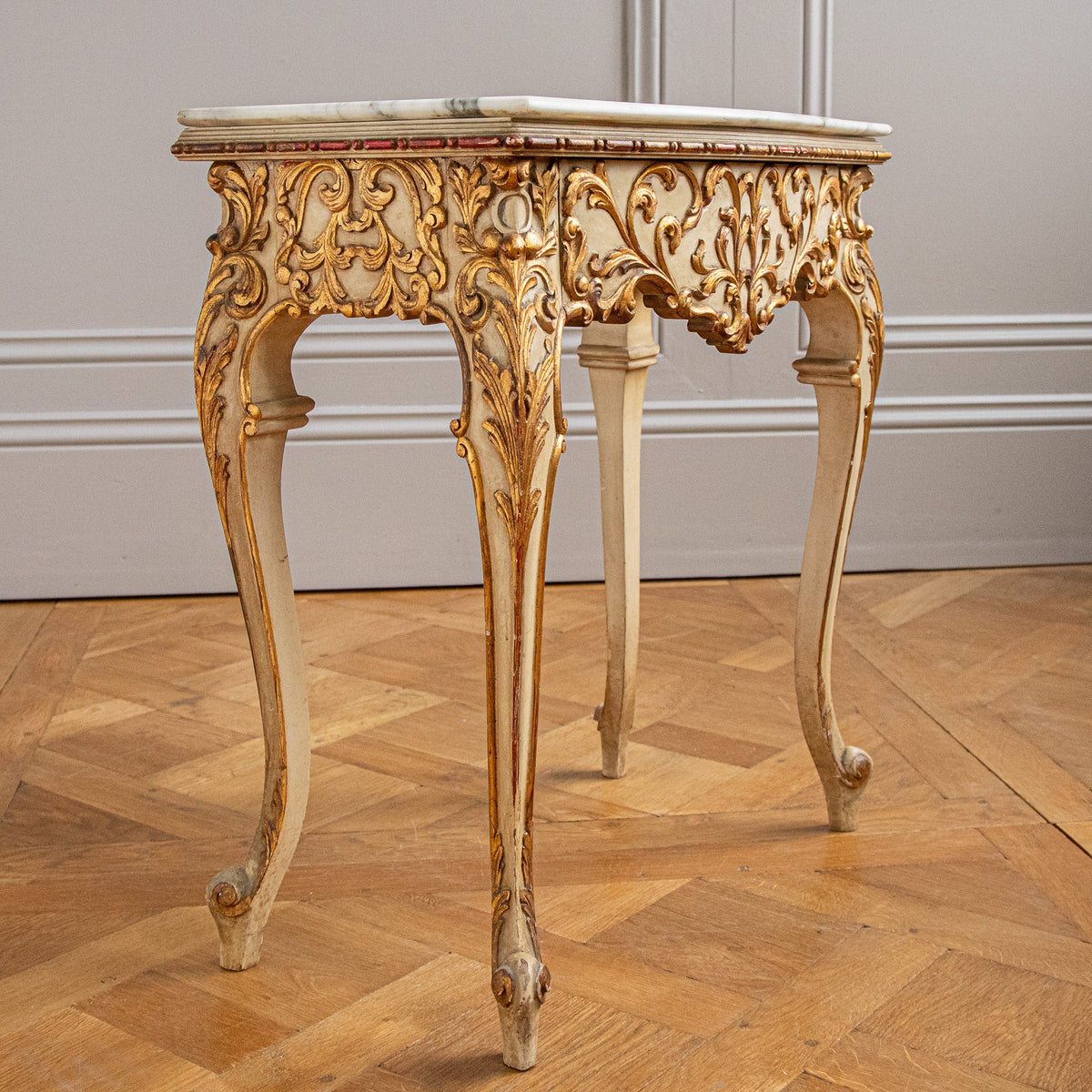 Early 1900's Venetian Style Painted with Giltwood Bedside Tables From Italy - La Maison London