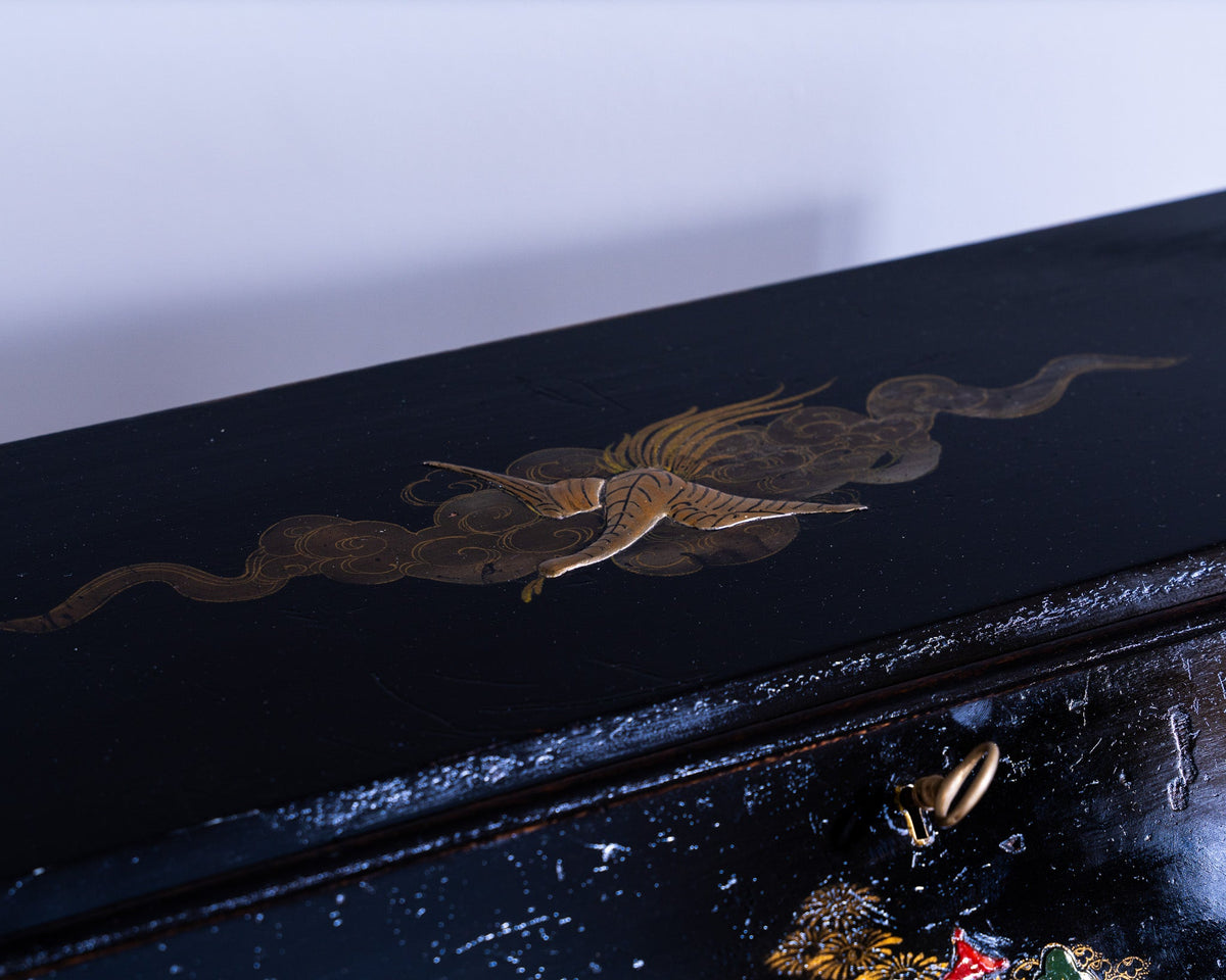 Early 20th-Century Black Japanned Gilt Chinoiserie Bureau - La Maison London