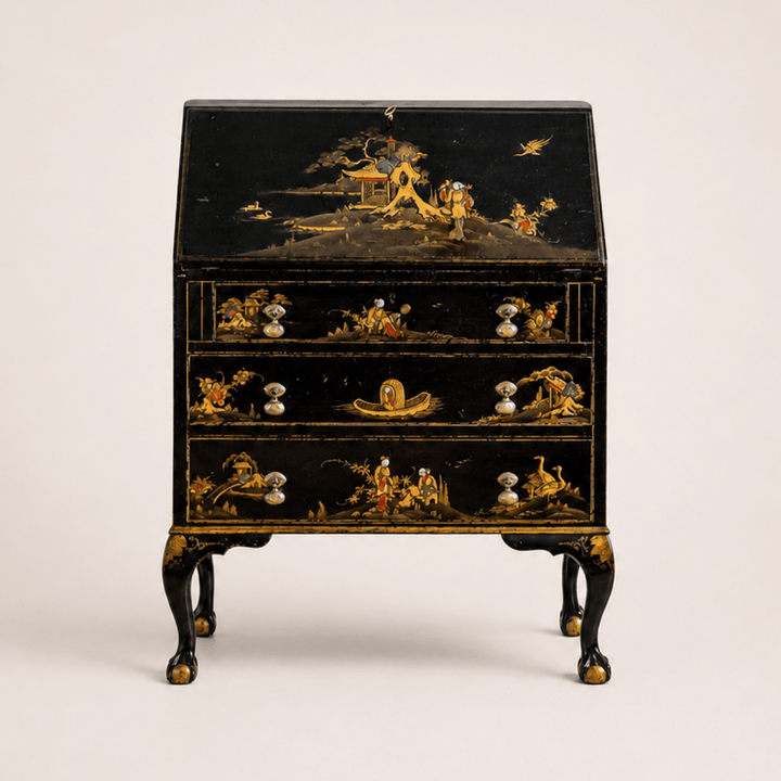 Early 20th-Century Black Japanned Gilt Chinoiserie Bureau - La Maison London