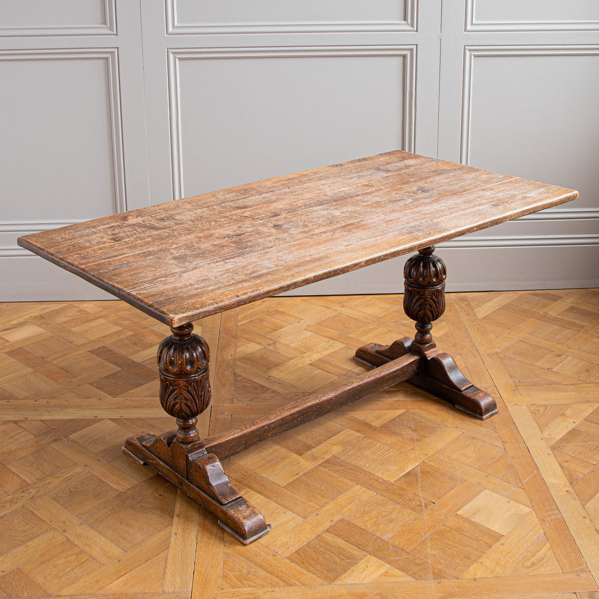 Elizabethan Style Dining Table - La Maison London