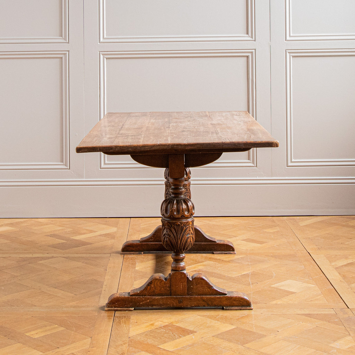 Elizabethan Style Dining Table - La Maison London