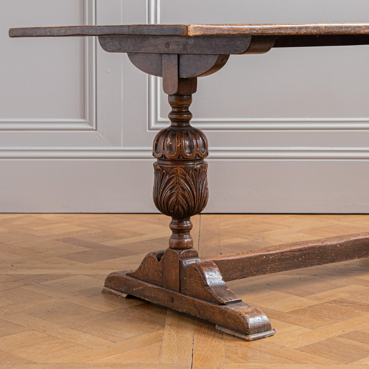 Elizabethan Style Dining Table - La Maison London