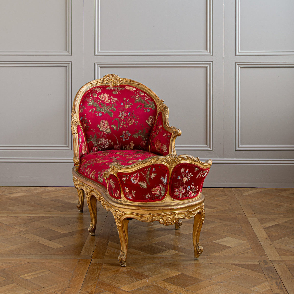 Italian Giltwood LXV Style Chaise Longue, Circa Early 1900's - La Maison London