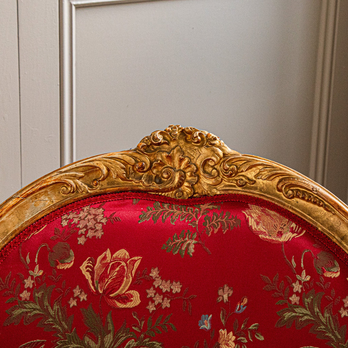 Italian Giltwood LXV Style Chaise Longue, Circa Early 1900's - La Maison London