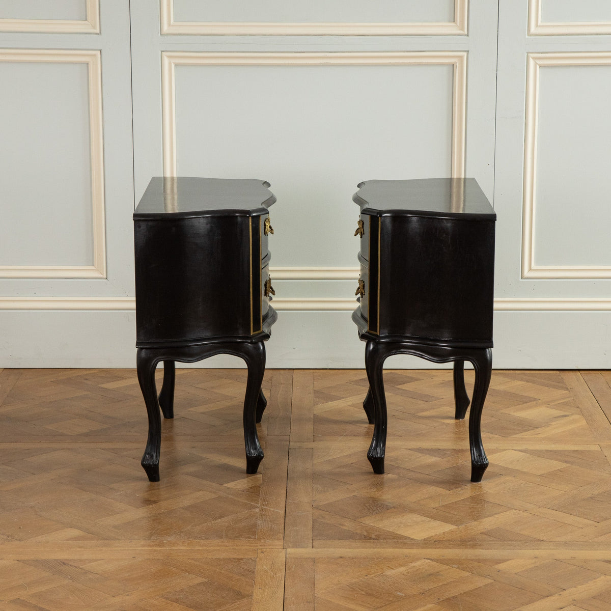 Louis XV Style Black Lacquer Chest of Drawers - La Maison London