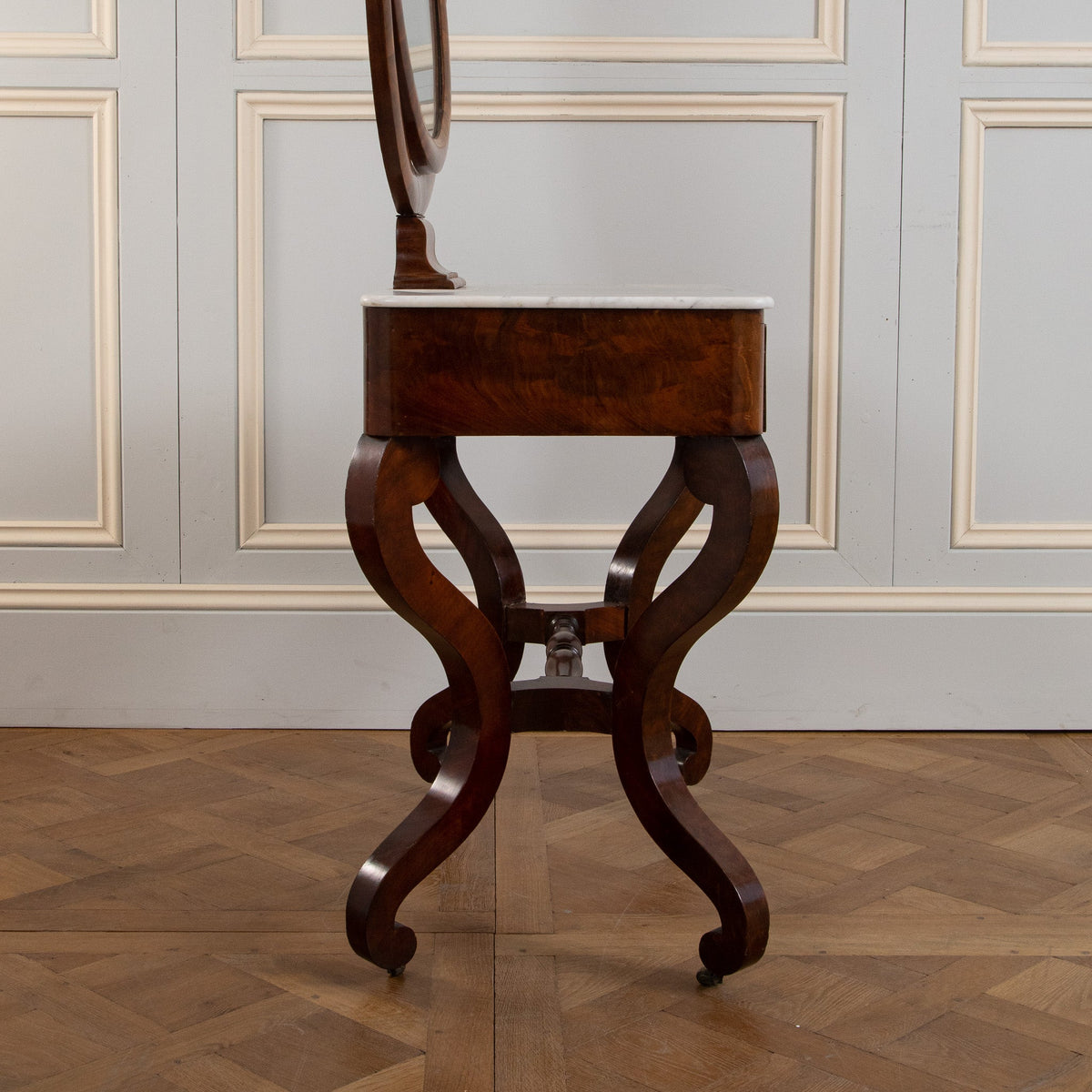 Mahogany Dressing Table /Vanity Table from the Early 19th Century - La Maison London