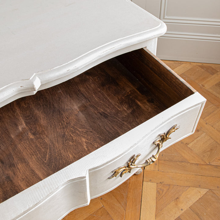 Regence Style painted Chest of Drawers - La Maison London
