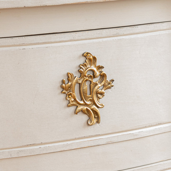 Regence Style painted Chest of Drawers - La Maison London