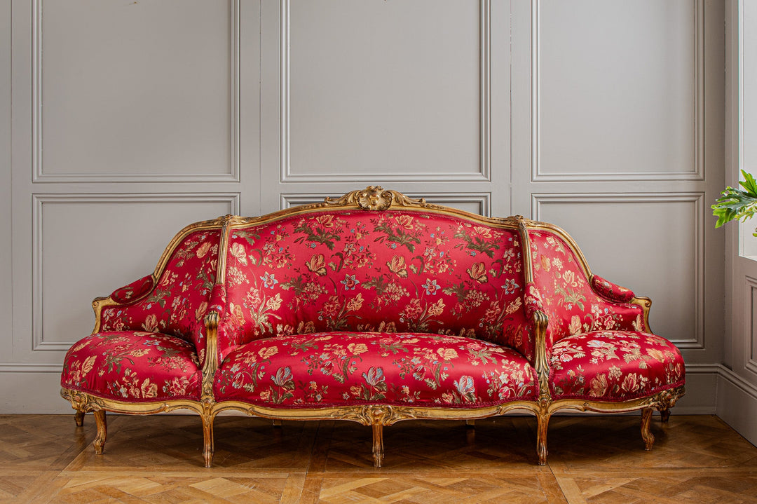 talian Large Giltwood LXV Style Confidente Sofa, Circa Early 1900's I - La Maison London