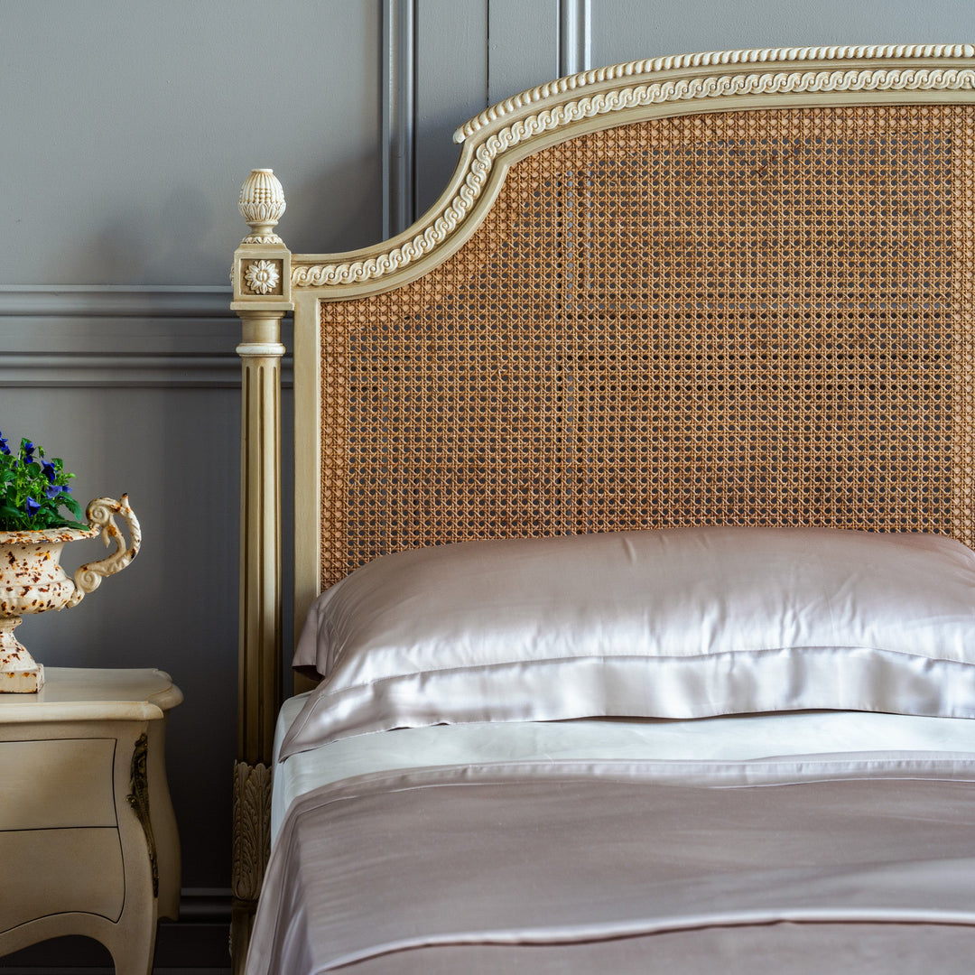 The Chevalier Bed - La Maison London
