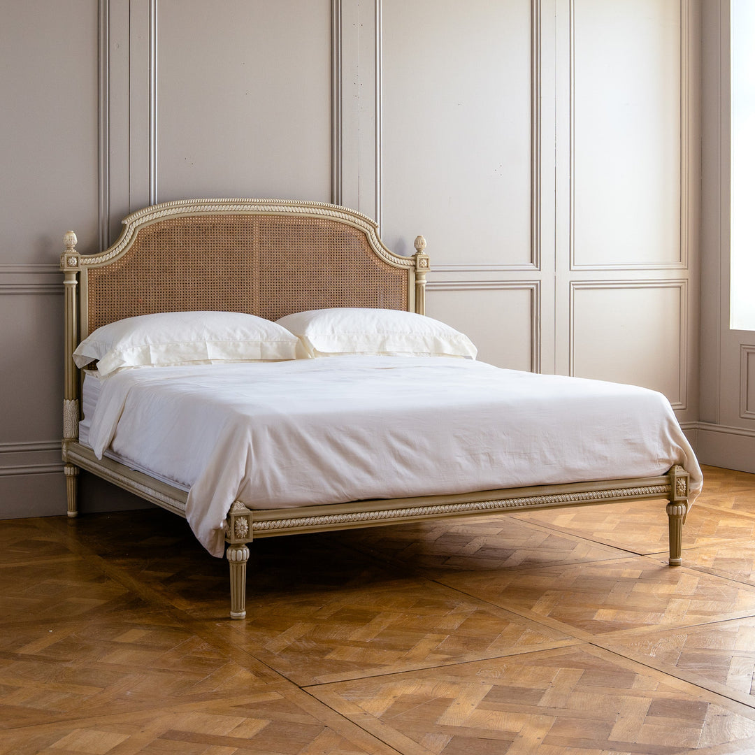 The Chevalier Bed - La Maison London