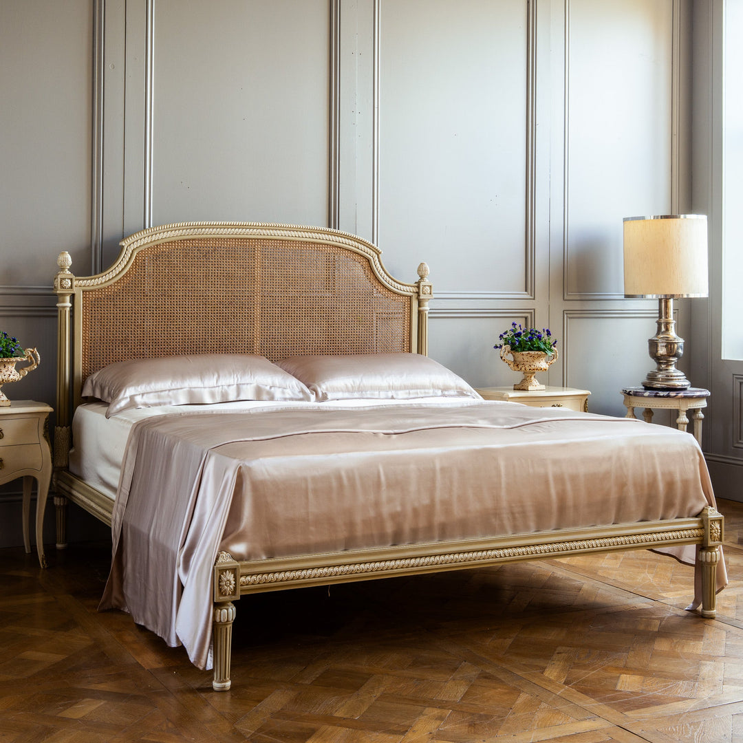 The Chevalier Bed - La Maison London