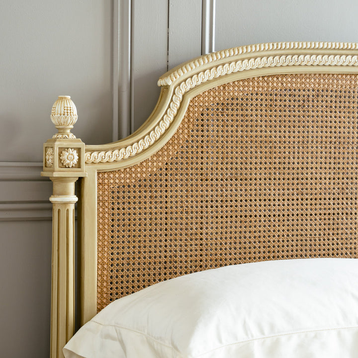 The Chevalier Bed - La Maison London