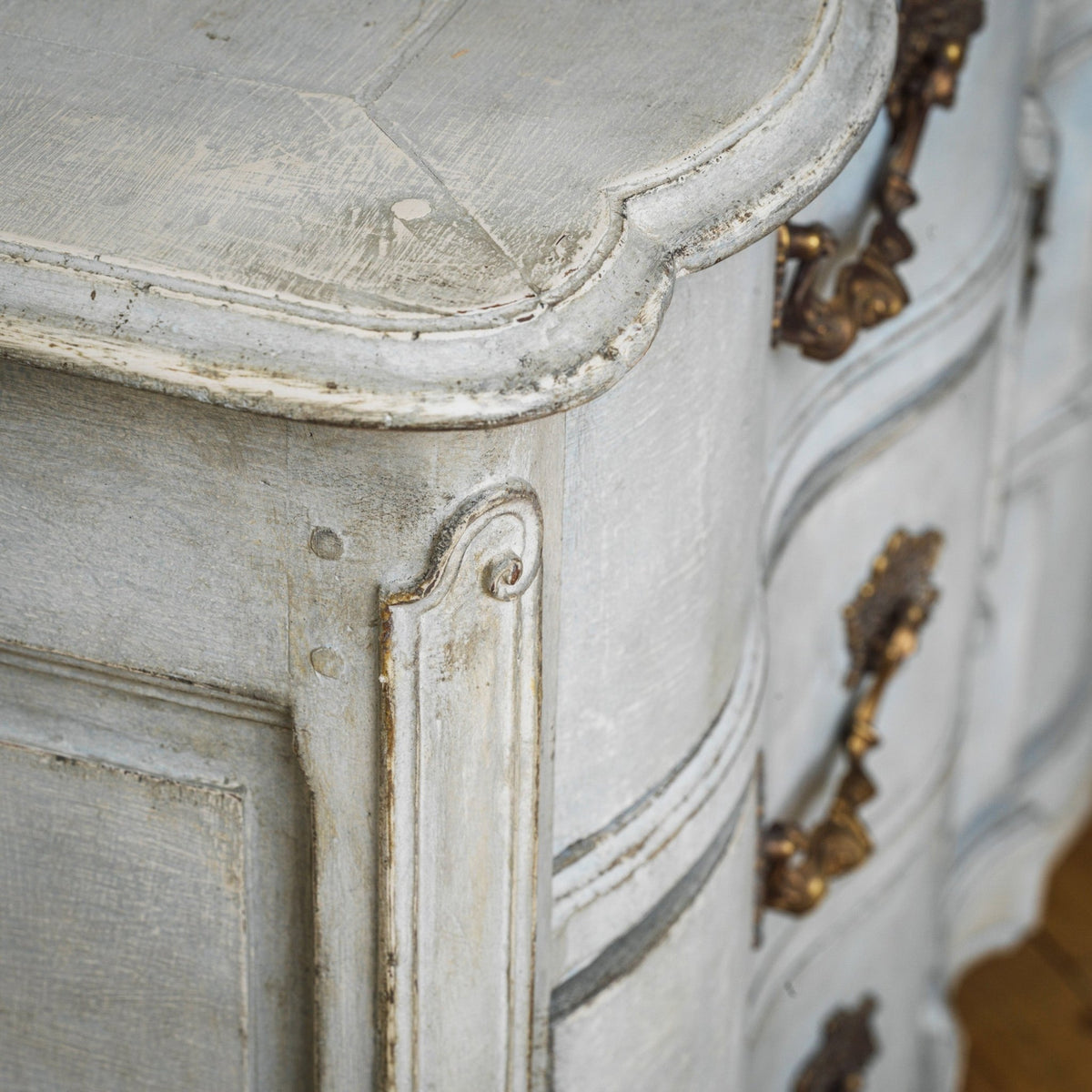 18th Century French Painted Chest of Drawers - La Maison London