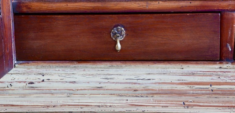 18th Century Gustavian Yellow Swedish Display Cabinet - La Maison London