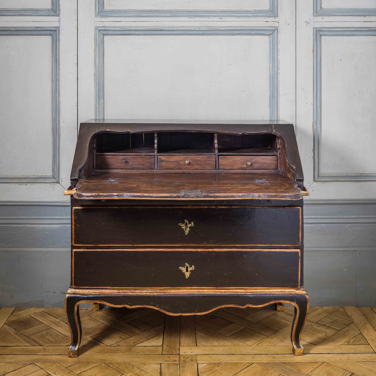 18th Century Italian Scriban - La Maison London