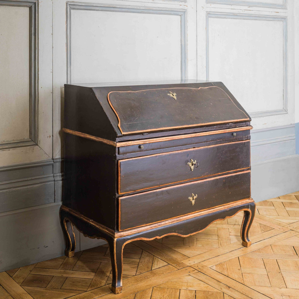 18th Century Italian Scriban - La Maison London