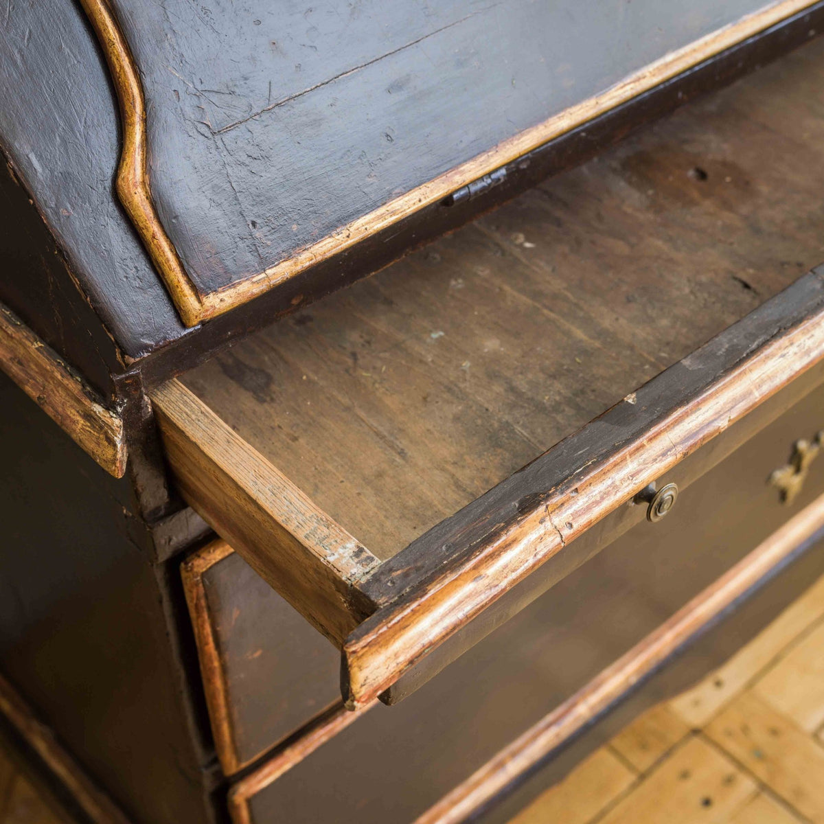 18th Century Italian Scriban - La Maison London