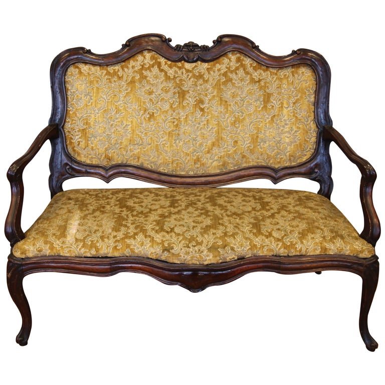 18th Century Italian Walnut Sofa - La Maison London