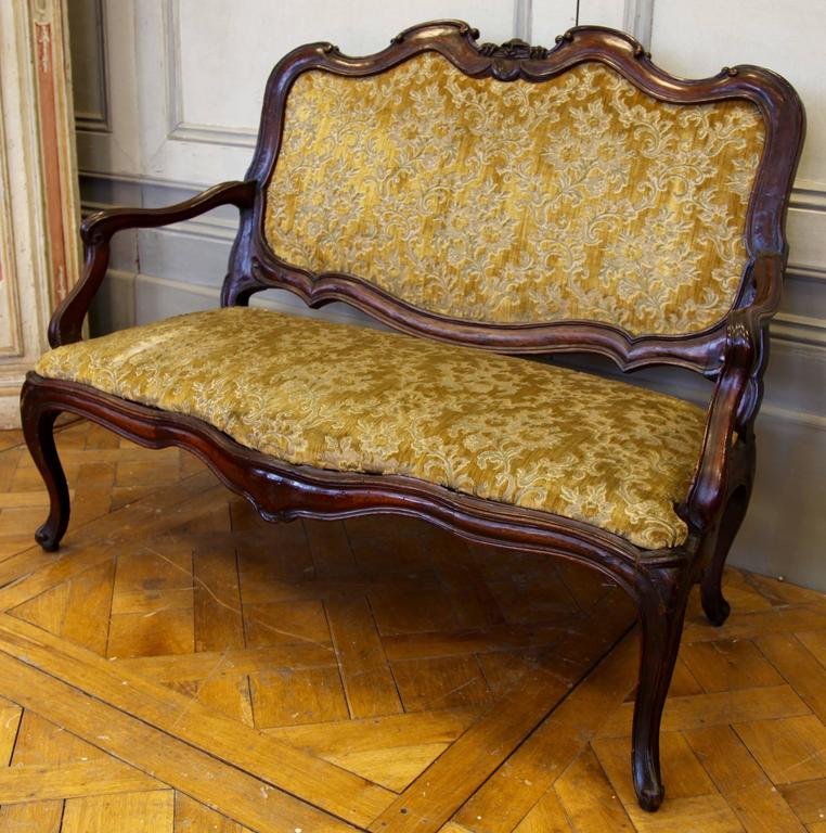 18th Century Italian Walnut Sofa - La Maison London