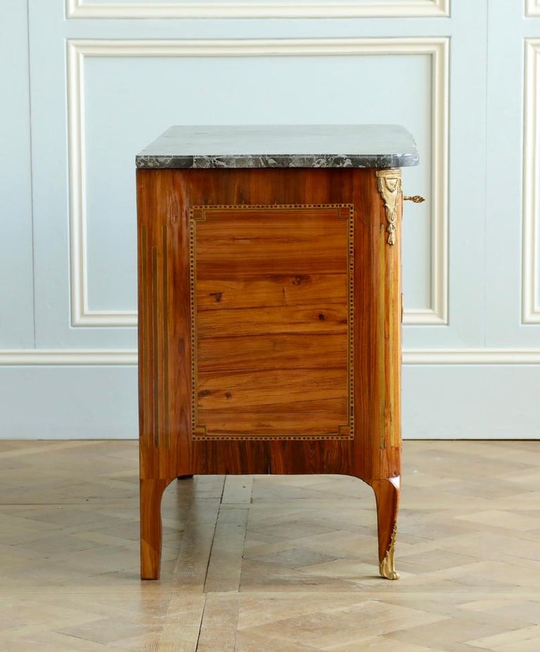 18th Century Marquetry commode - La Maison London