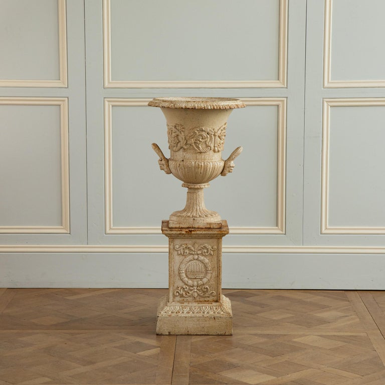 Early 20th Century Pair of Cast Iron Garden Urns on Plinths - La Maison London