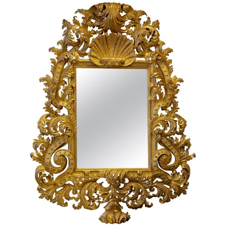 Miroir de style baroque sculpté à la main, doré à l'or 23,75 carats