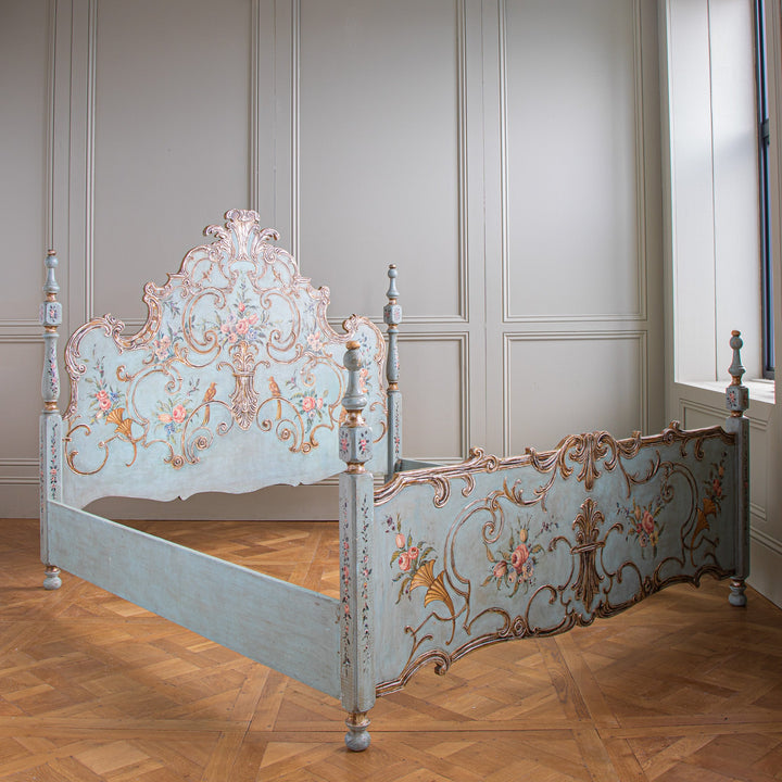 Large Venetian Bed With Original Hand Painted & Gilt Wood Finish - La Maison London