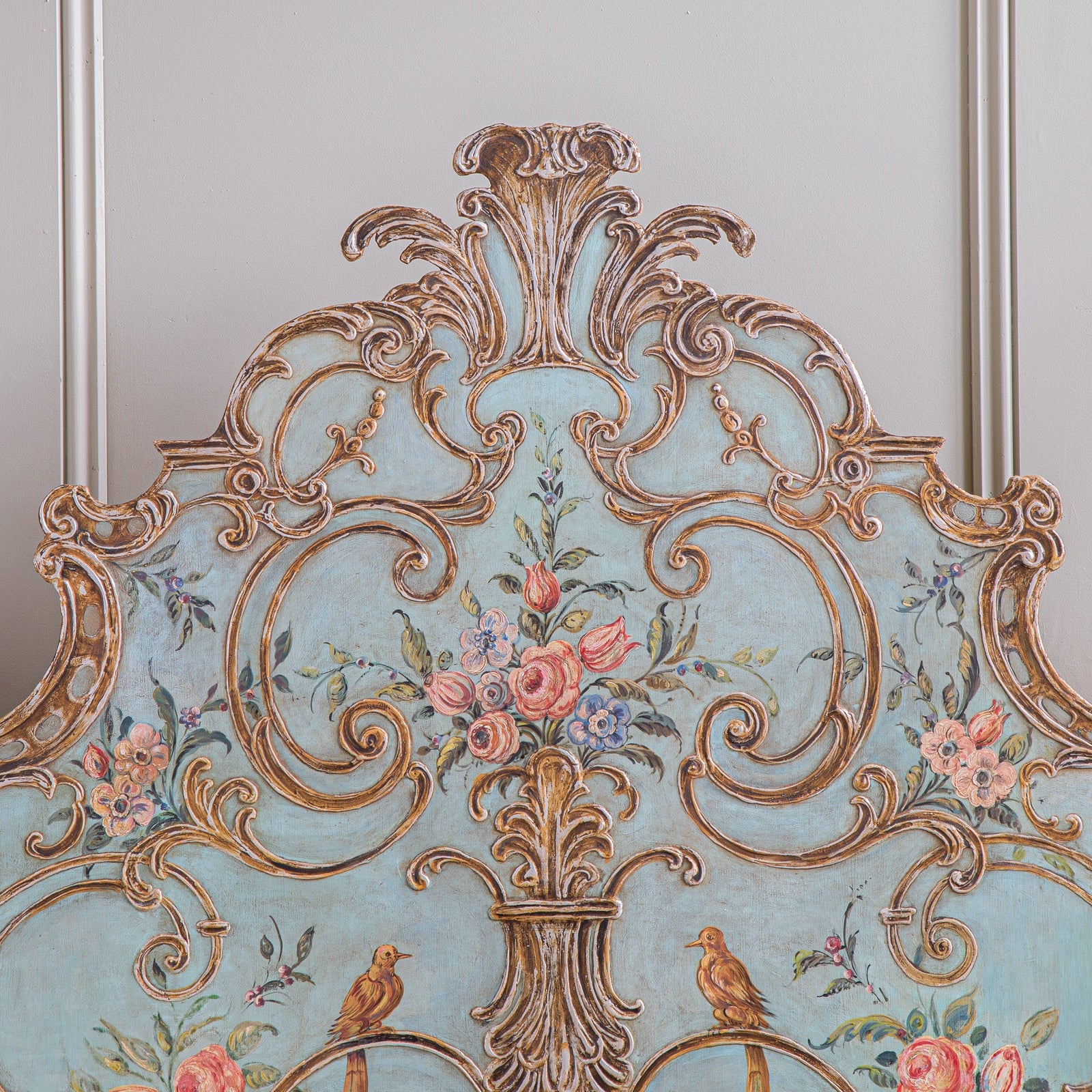 Large Venetian Bed With Original Hand Painted & Gilt Wood Finish - La Maison London
