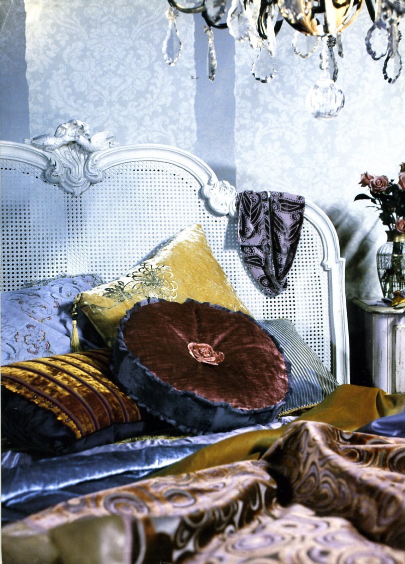 Lit De Marriage Bed - La Maison London