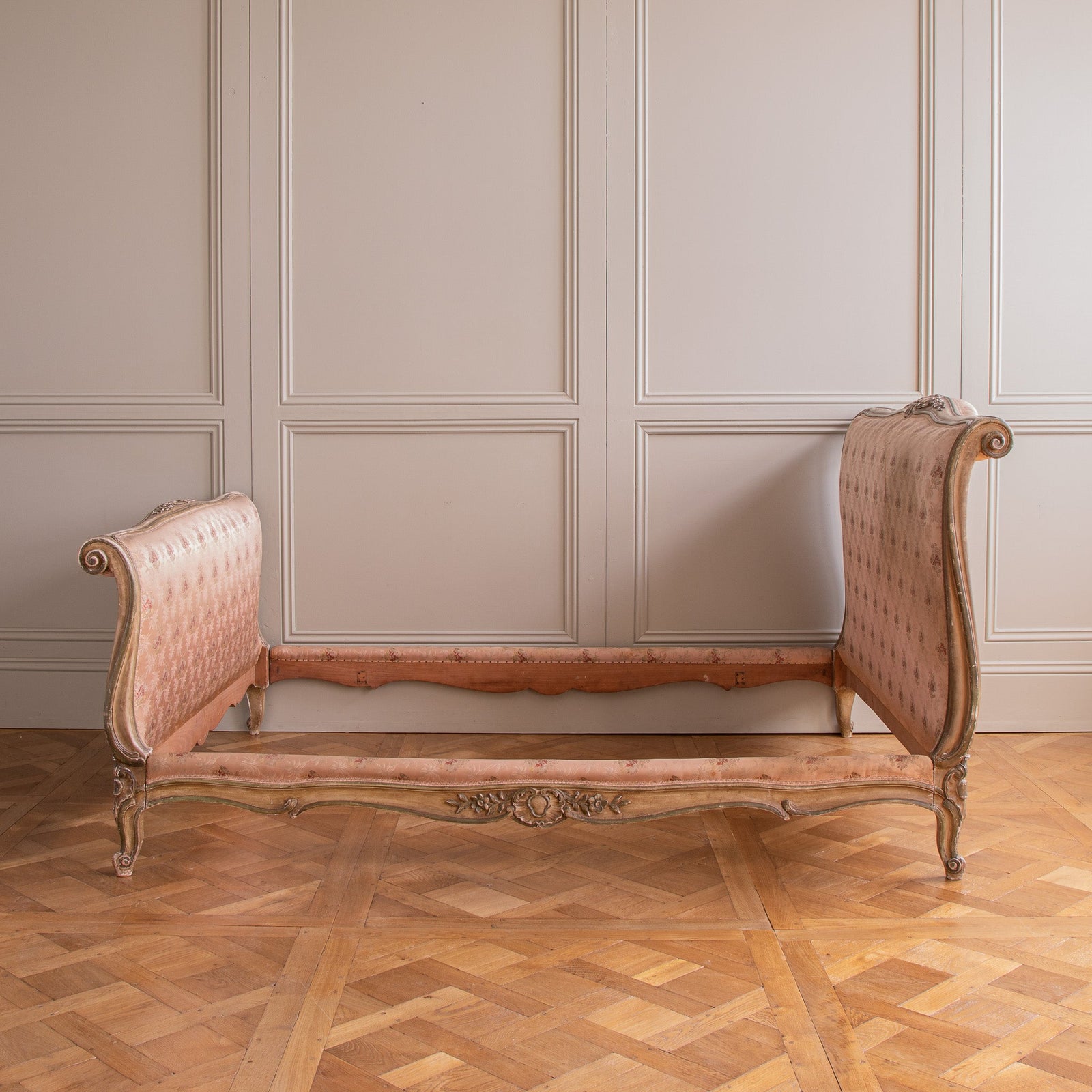 Louis XV crosse renversée - La Maison London