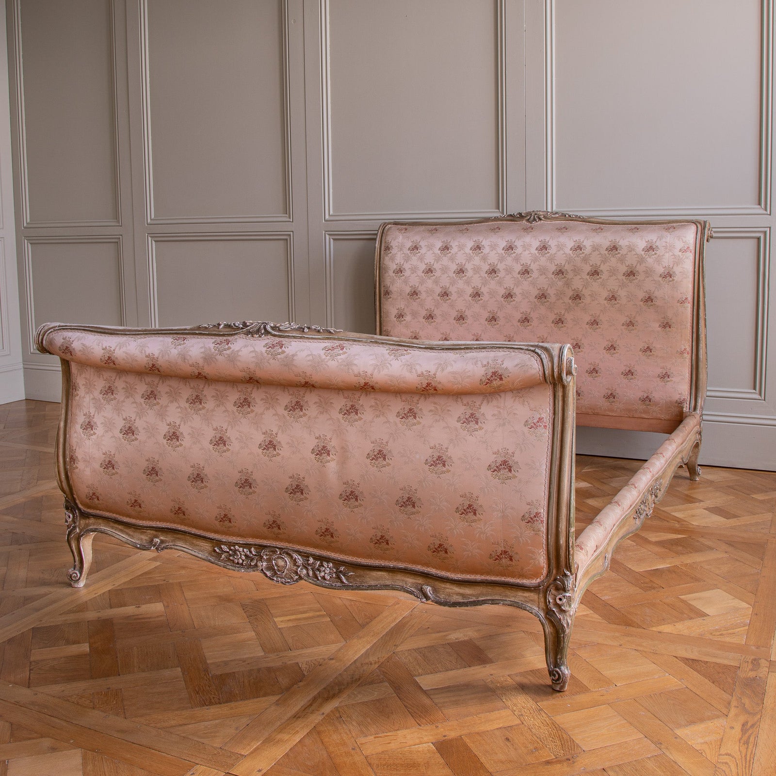Louis XV crosse renversée - La Maison London