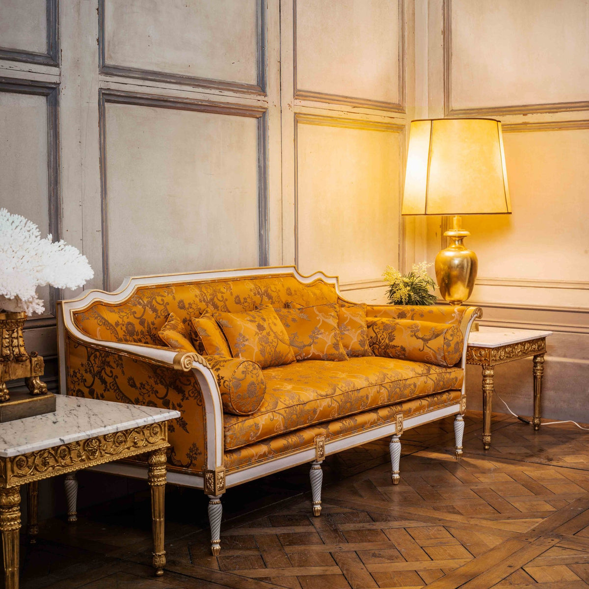 Louis XVI style sofa Crosse Renversée - La Maison London