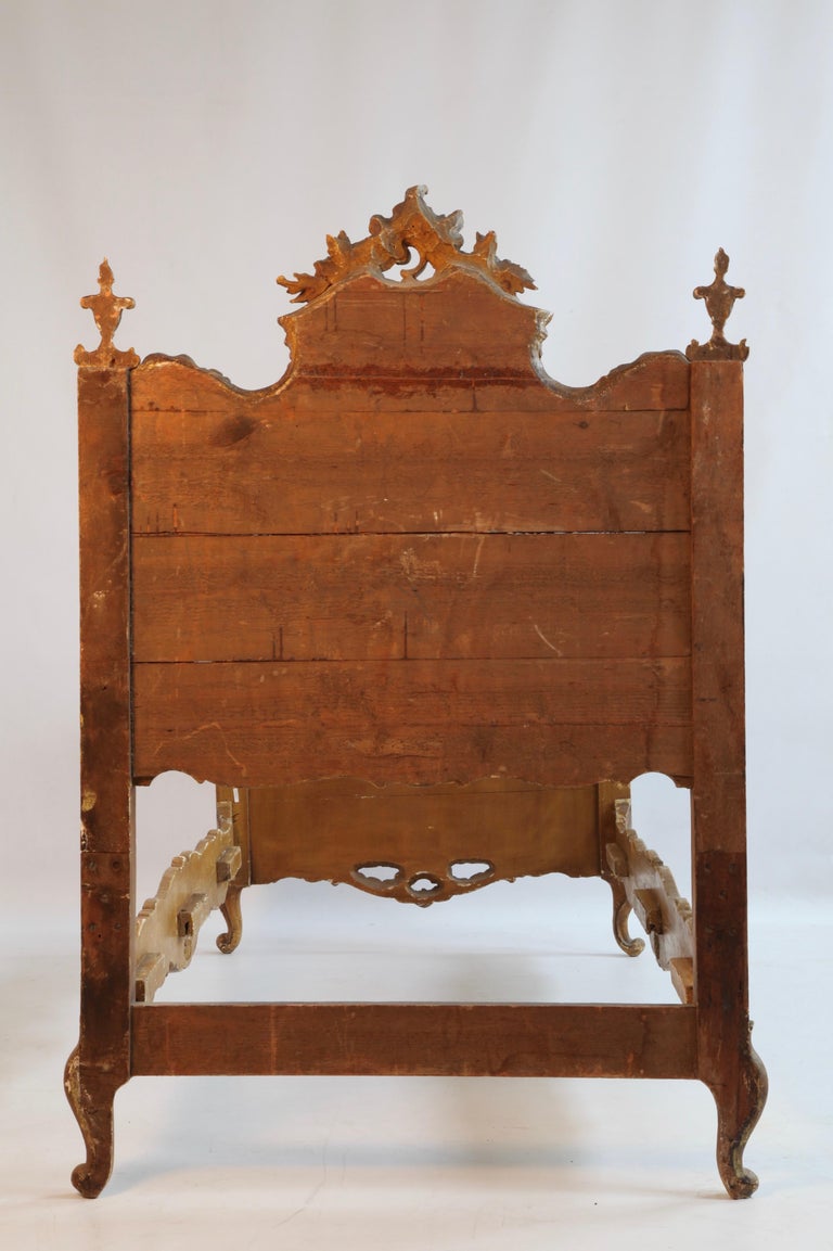 Pair of Antique Italian Painted Venetian Beds - La Maison London