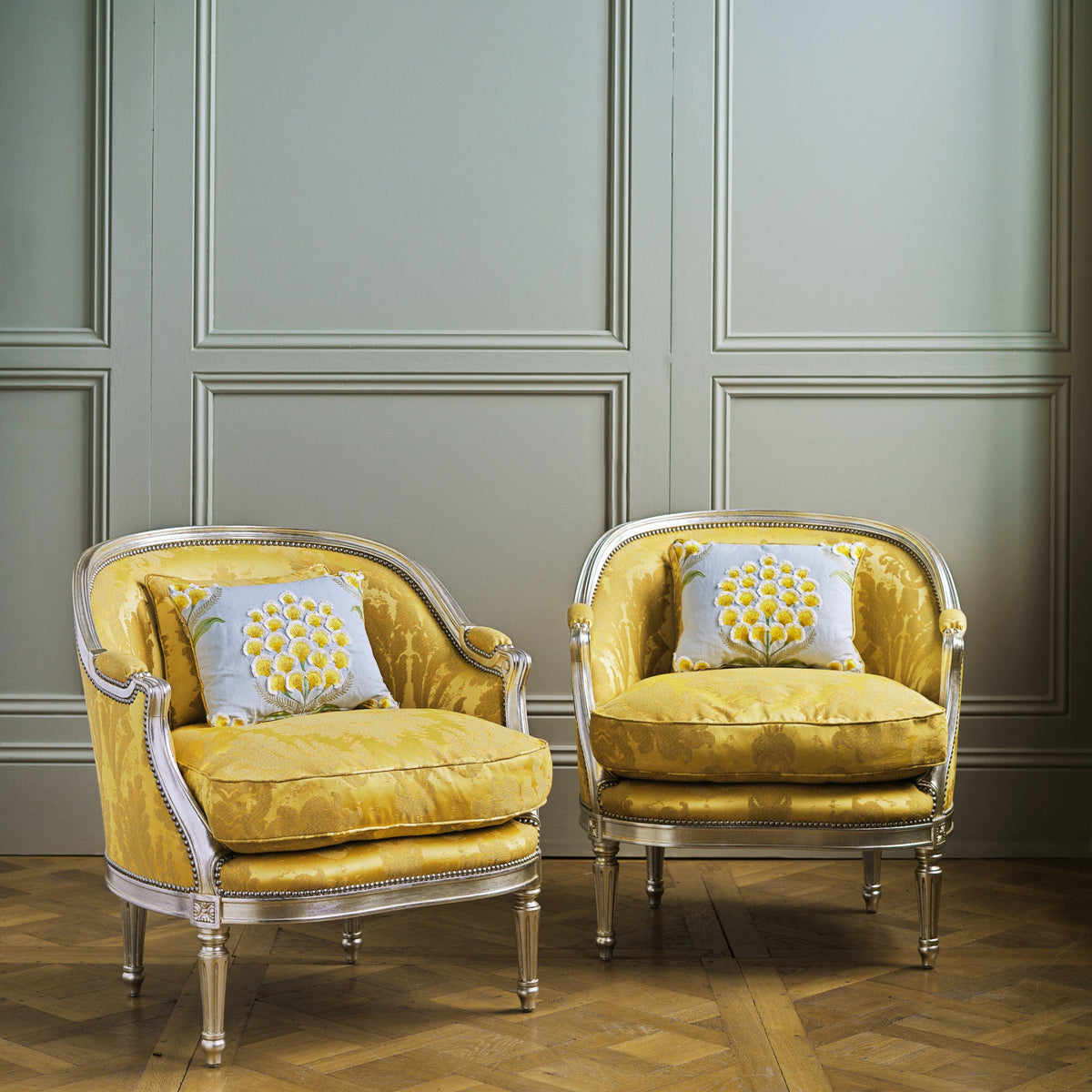 Pair of Silver Gilt Wood Hollywood Regency Style Marquise Armchairs - La Maison London