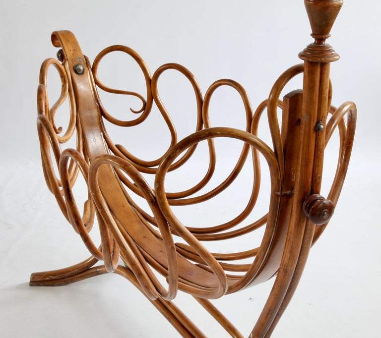 Rare French Bentwood Cradle in the Thonet Style - La Maison London