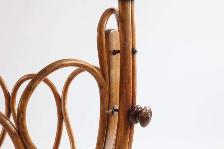 Rare French Bentwood Cradle in the Thonet Style - La Maison London