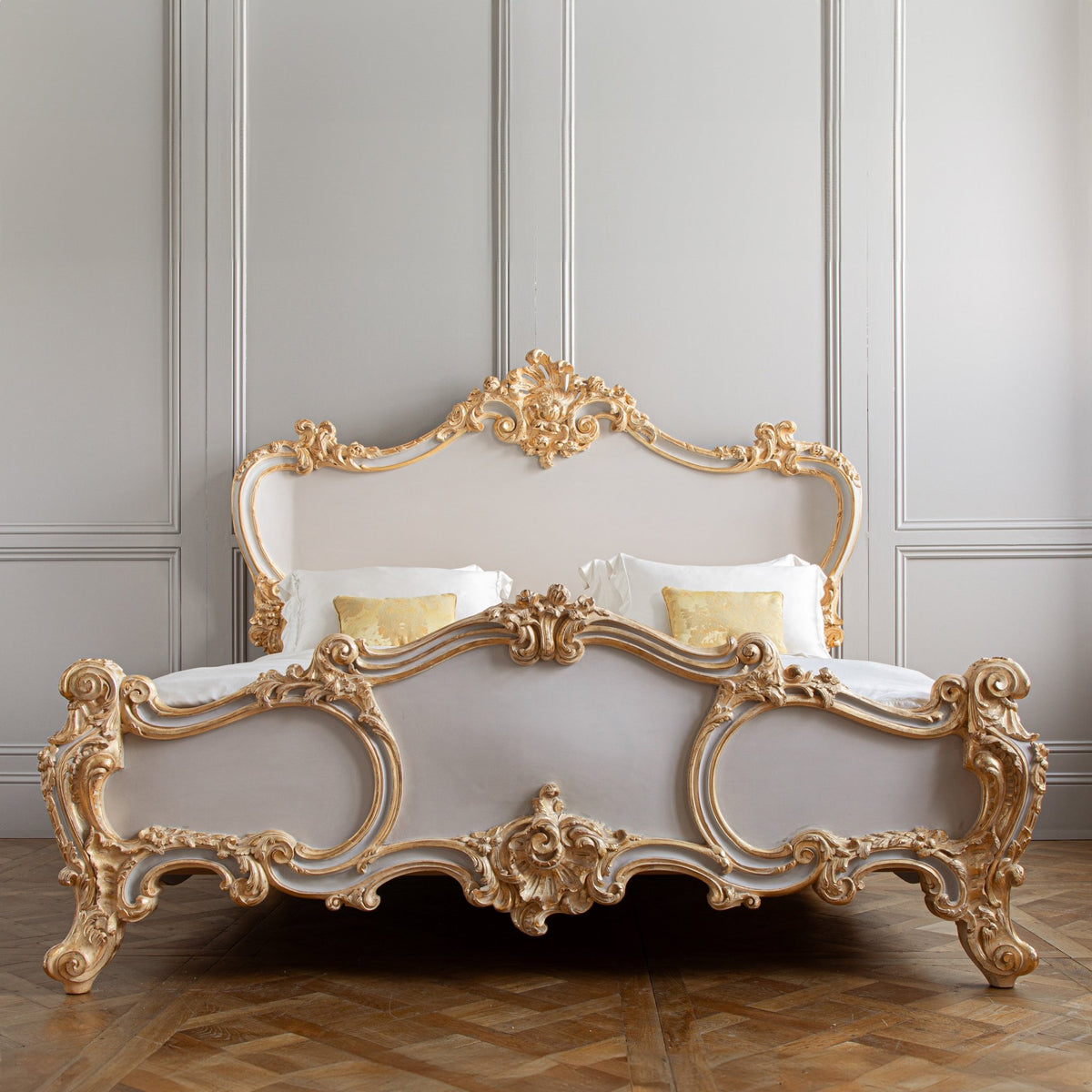 The Cherub Bed - La Maison London
