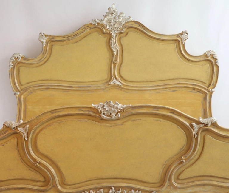 The Rocaille bed - La Maison London