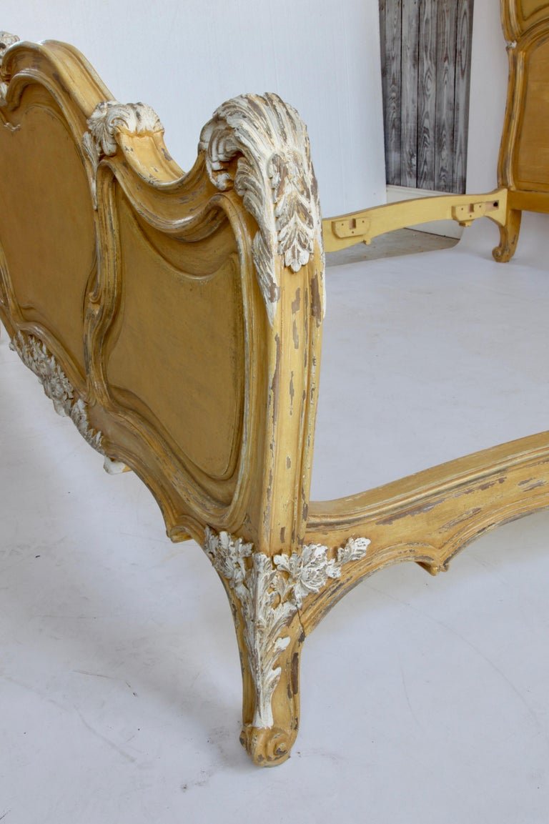 The Rocaille bed - La Maison London