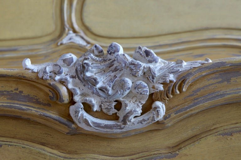 The Rocaille bed - La Maison London