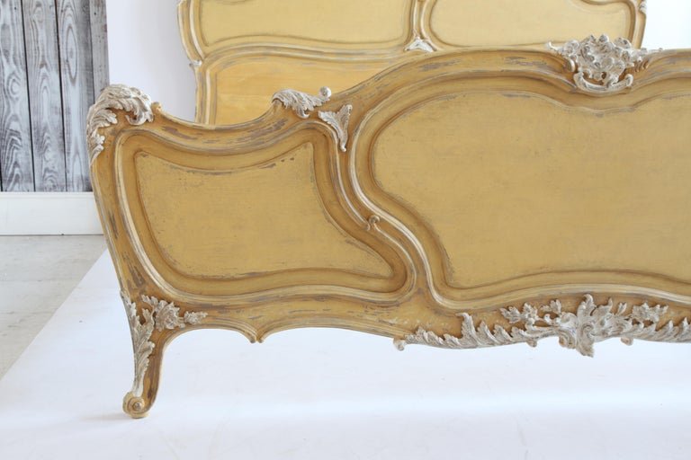 The Rocaille bed - La Maison London